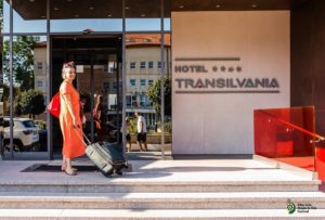 69819809_2157844787655589_832902194301763584_o